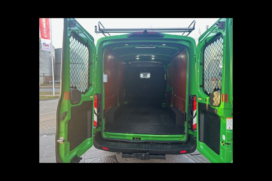 Ford Transit 350 2.0 TDCI L3H2 Trend RWD AIRCO I IMPERIAAL I MULTIMEDIA I TREKHAAK 2800 KG I Ie EIGENAAR I COMPLETE ONDERHOUDSHISTORIE LEKT ERGENS KOELVLOEISTOF I RIJDT EN LOOPT GOED