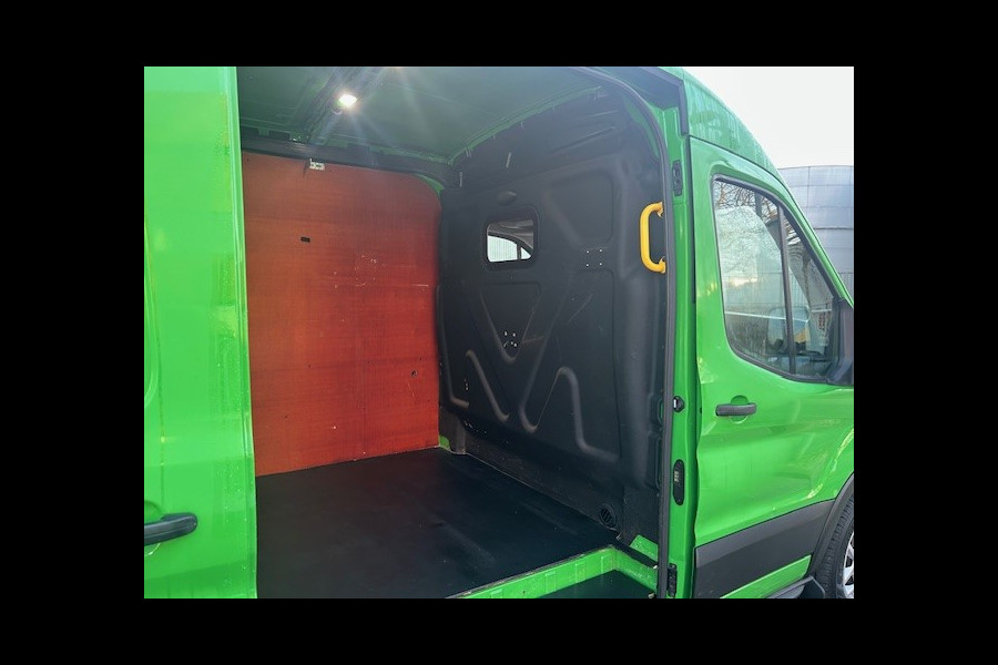 Ford Transit 350 2.0 TDCI L3H2 Trend RWD AIRCO I IMPERIAAL I MULTIMEDIA I TREKHAAK 2800 KG I Ie EIGENAAR I COMPLETE ONDERHOUDSHISTORIE LEKT ERGENS KOELVLOEISTOF I RIJDT EN LOOPT GOED