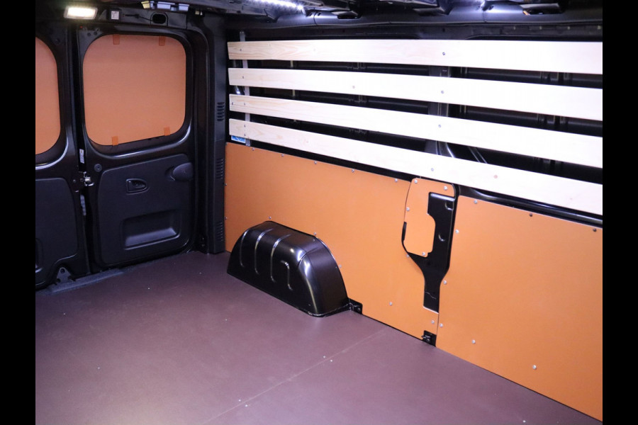 Renault Trafic 150pk Blue dC1 EDC T30 L2H1 Extra Automaat Camera | Cruise | Navi | Parkeersens. v+a | Stoelverw. | Trekhaak