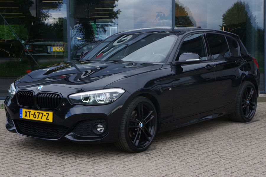 BMW 1-serie 120i Automaat M-Sport Executive 184 PK, Lederen Sportstoelen, Cruise Control