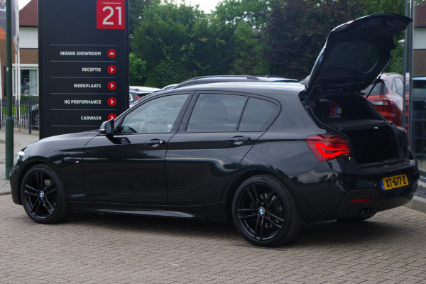 BMW 1-serie 120i Automaat M-Sport Executive 184 PK, Lederen Sportstoelen, Cruise Control