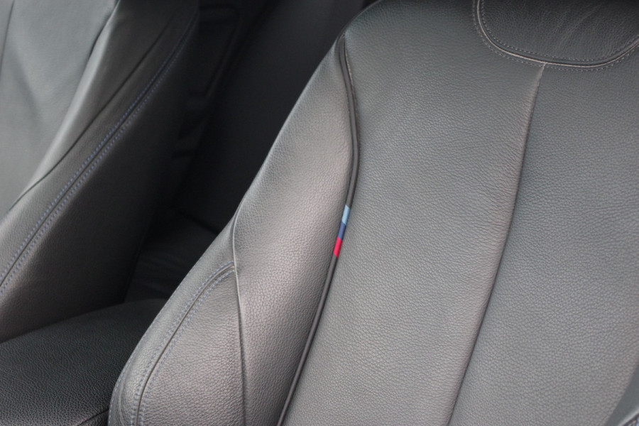 BMW 1-serie 120i Automaat M-Sport Executive 184 PK, Lederen Sportstoelen, Cruise Control