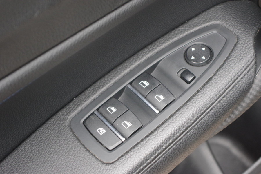 BMW 1-serie 120i Automaat M-Sport Executive 184 PK, Lederen Sportstoelen, Cruise Control
