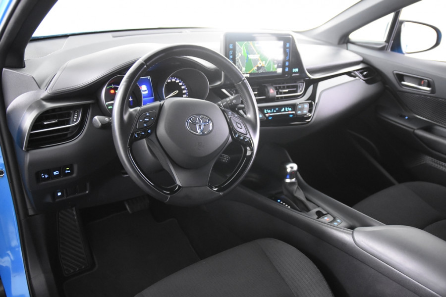 Toyota C-HR 1.8 Hybrid *1ste Eigenaar*Navigatie*Trekhaak*