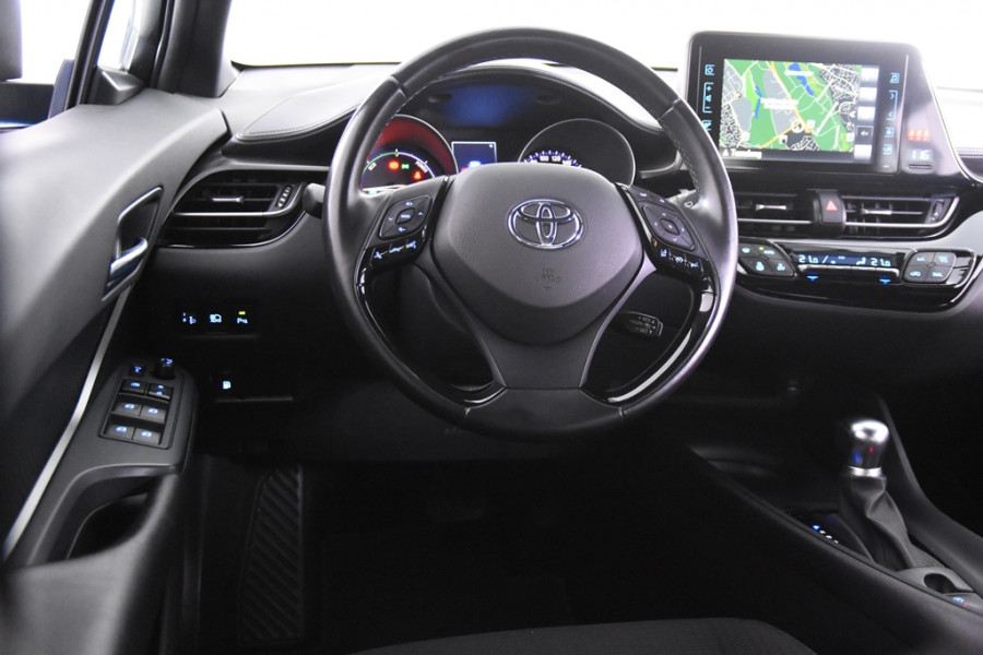 Toyota C-HR 1.8 Hybrid *1ste Eigenaar*Navigatie*Trekhaak*