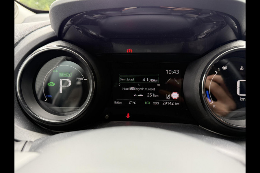 Mazda 2 Hybrid 1.5 Agile Safety & Comfort Pack | CAMERA | PARKEERSENSOREN VOOR EN ACHTER | STOELVERWARMING |
