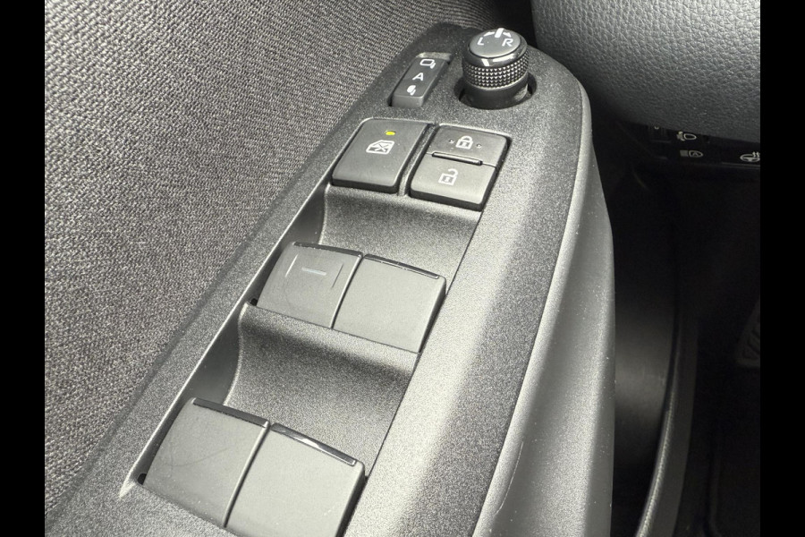 Mazda 2 Hybrid 1.5 Agile Safety & Comfort Pack | CAMERA | PARKEERSENSOREN VOOR EN ACHTER | STOELVERWARMING |