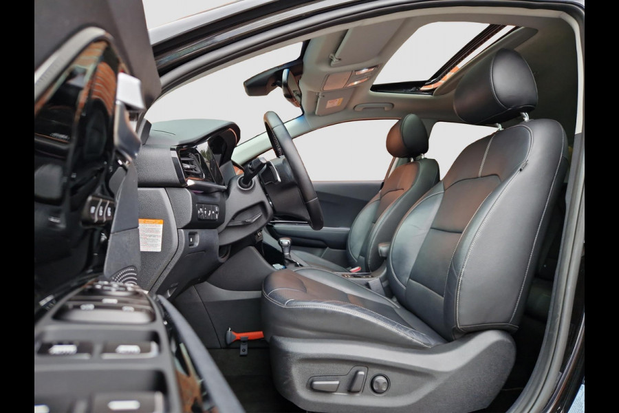 Kia Niro 1.6 GDi Hybrid ExecutiveLine | Stoelventilatie | JBL | Open Dak | LED | Dodehoek |