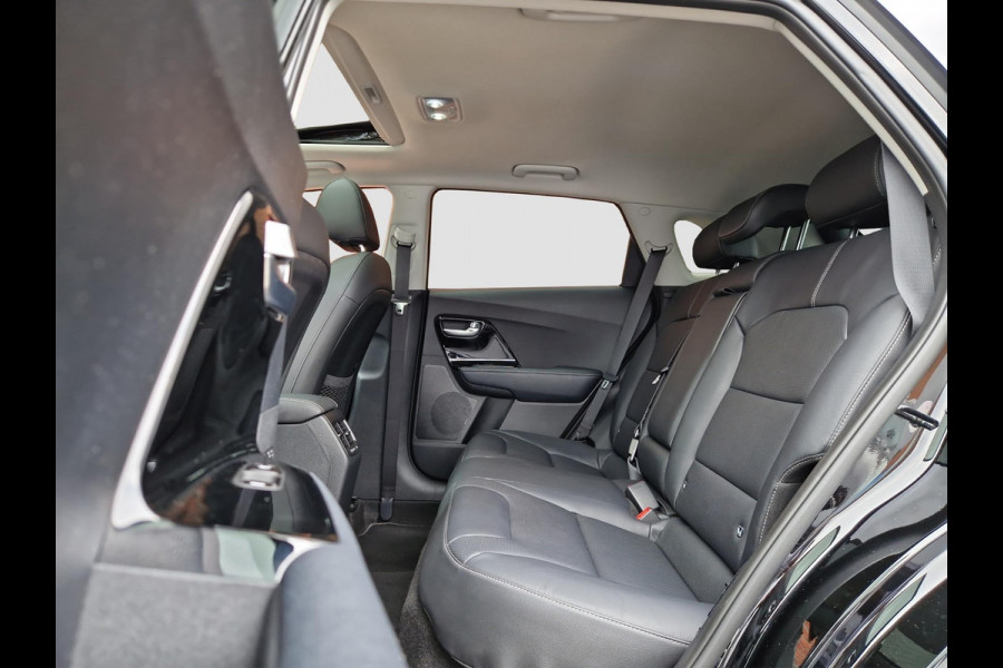 Kia Niro 1.6 GDi Hybrid ExecutiveLine | Stoelventilatie | JBL | Open Dak | LED | Dodehoek |