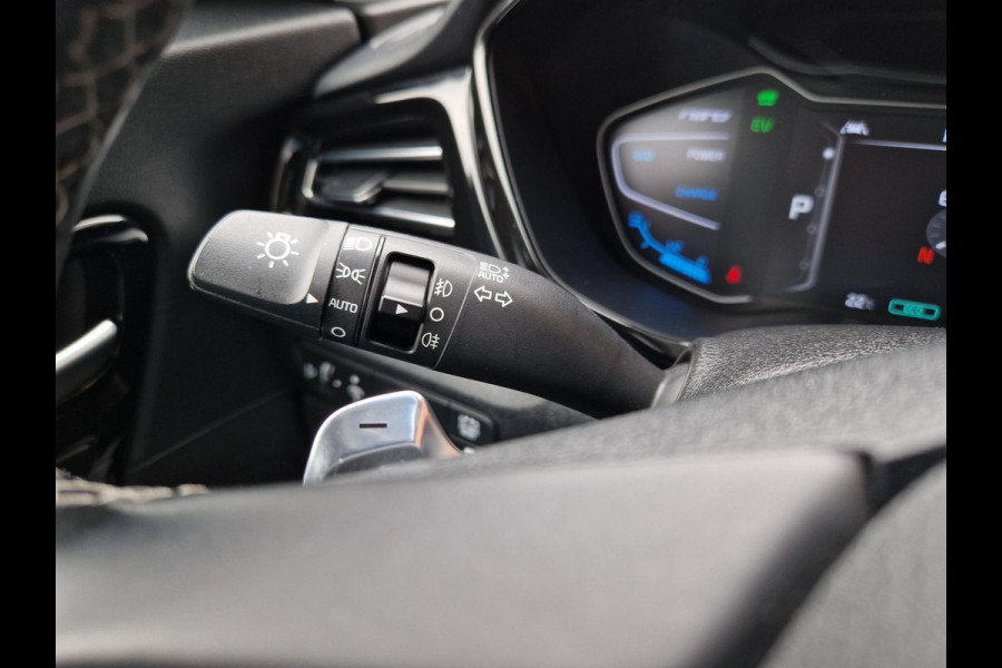 Kia Niro 1.6 GDi Hybrid ExecutiveLine | Stoelventilatie | JBL | Open Dak | LED | Dodehoek |