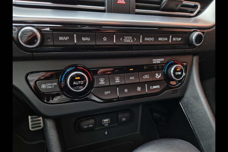 Kia Niro 1.6 GDi Hybrid ExecutiveLine | Stoelventilatie | JBL | Open Dak | LED | Dodehoek |