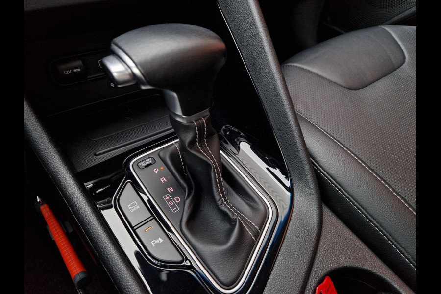 Kia Niro 1.6 GDi Hybrid ExecutiveLine | Stoelventilatie | JBL | Open Dak | LED | Dodehoek |