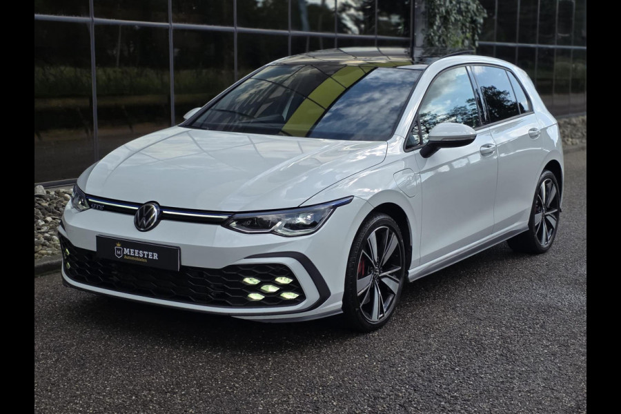 Volkswagen Golf 1.4 eHybrid GTE|PANO|ACC|SFEERVERL.