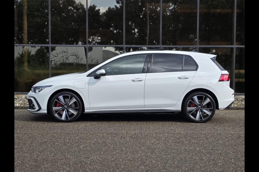 Volkswagen Golf 1.4 eHybrid GTE|PANO|ACC|SFEERVERL.