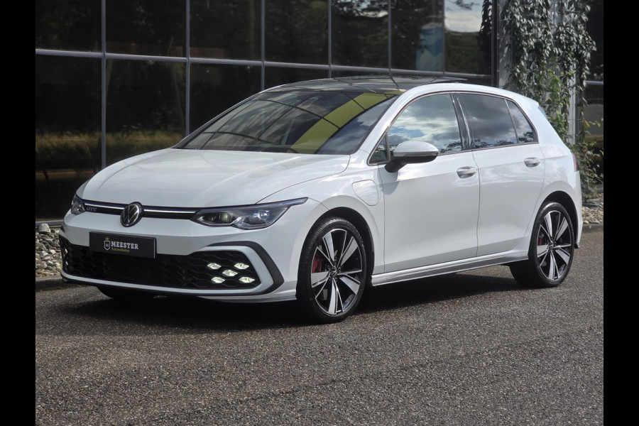 Volkswagen Golf 1.4 eHybrid GTE|PANO|ACC|SFEERVERL.