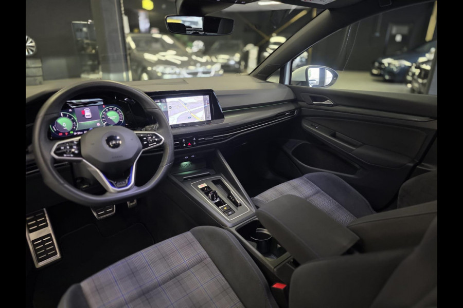 Volkswagen Golf 1.4 eHybrid GTE|PANO|ACC|SFEERVERL.