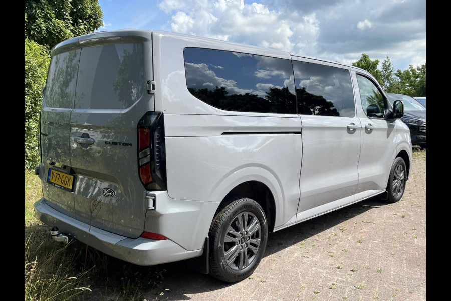 Ford Transit Custom 320 2.0 TDCI L2H1 Limited SCI | 136pk Automaat | DC | Adaptieve Cruise | Stoelverwarming | Achteruitrijcamera | Trekhaak | Dubbele Cabine