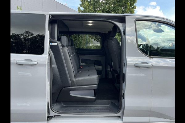 Ford Transit Custom 320 2.0 TDCI L2H1 Limited SCI | 136pk Automaat | DC | Adaptieve Cruise | Stoelverwarming | Achteruitrijcamera | Trekhaak | Dubbele Cabine