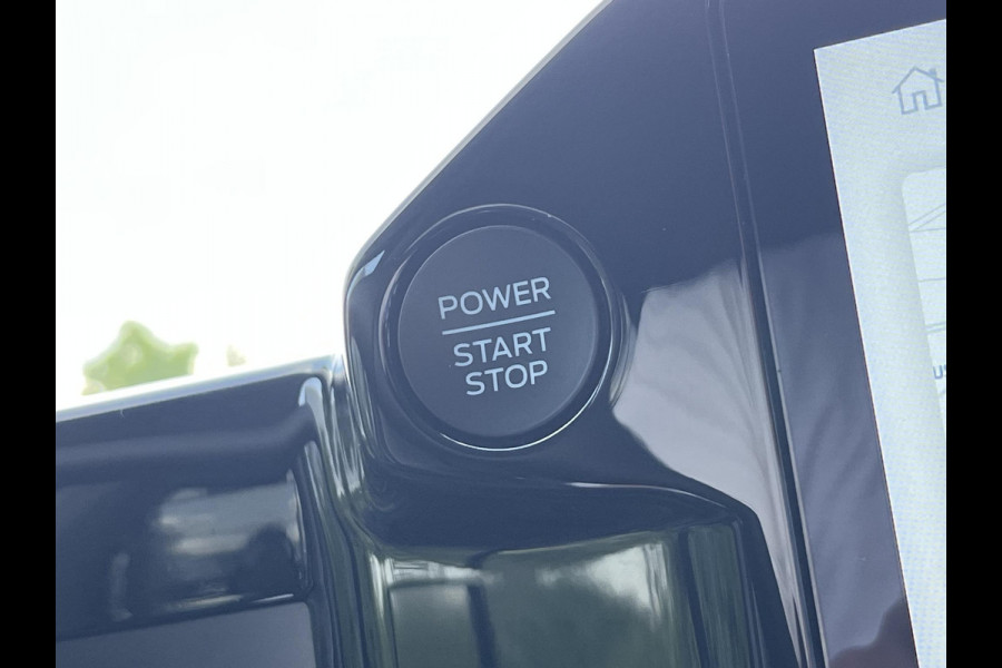 Ford Transit Custom 320 2.0 TDCI L2H1 Limited SCI | 136pk Automaat | DC | Adaptieve Cruise | Stoelverwarming | Achteruitrijcamera | Trekhaak | Dubbele Cabine