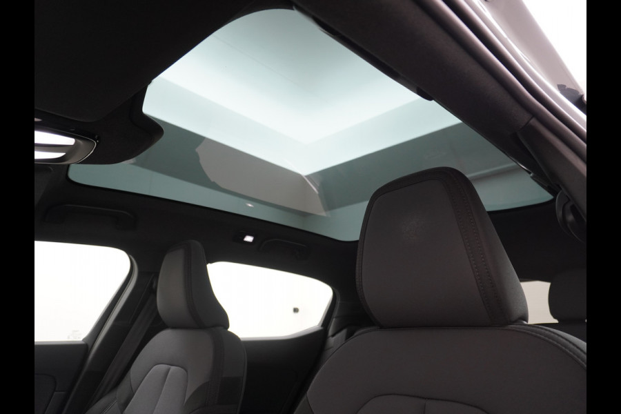 Polestar 2 AUT. 408 pk Long Range Dual Motor 78kWh Trekhaak Panoramadak Keyless-Start-Open(via GSM!) Electr.Stoelen Verwarmd+Achterbank+Stu Verkeersbord detectie Regen-Lichtsensor Virtual-Cockpit Home-Link Uitparkeer+Bots waarschuwing Autonoom-Rem Lane Assist Keyless Connected services Draadloze telefoonlader 1.500kg Trekvermogen 660Nm! €61.000 nieuw!
