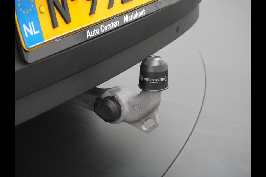 Polestar 2 AUT. 408 pk Long Range Dual Motor 78kWh Trekhaak Panoramadak Keyless-Start-Open(via GSM!) Electr.Stoelen Verwarmd+Achterbank+Stu Verkeersbord detectie Regen-Lichtsensor Virtual-Cockpit Home-Link Uitparkeer+Bots waarschuwing Autonoom-Rem Lane Assist Keyless Connected services Draadloze telefoonlader 1.500kg Trekvermogen 660Nm! €61.000 nieuw!