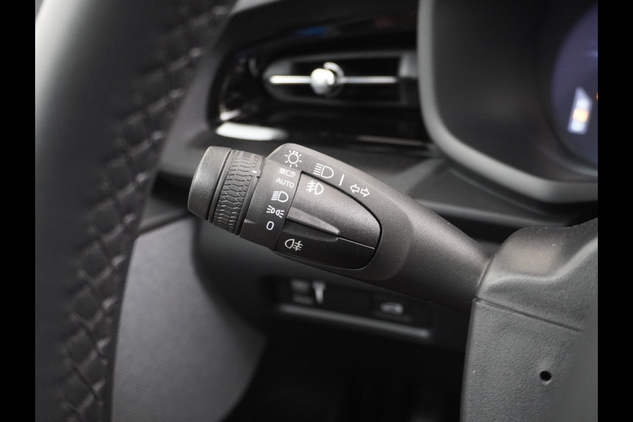 Polestar 2 AUT. 408 pk Long Range Dual Motor 78kWh Trekhaak Panoramadak Keyless-Start-Open(via GSM!) Electr.Stoelen Verwarmd+Achterbank+Stu Verkeersbord detectie Regen-Lichtsensor Virtual-Cockpit Home-Link Uitparkeer+Bots waarschuwing Autonoom-Rem Lane Assist Keyless Connected services Draadloze telefoonlader 1.500kg Trekvermogen 660Nm! €61.000 nieuw!