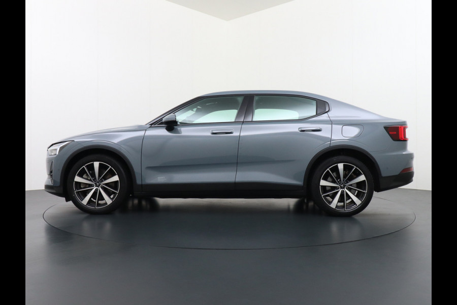 Polestar 2 AUT. 408 pk Long Range Dual Motor 78kWh Trekhaak Panoramadak Keyless-Start-Open(via GSM!) Electr.Stoelen Verwarmd+Achterbank+Stu Verkeersbord detectie Regen-Lichtsensor Virtual-Cockpit Home-Link Uitparkeer+Bots waarschuwing Autonoom-Rem Lane Assist Keyless Connected services Draadloze telefoonlader 1.500kg Trekvermogen 660Nm! €61.000 nieuw!