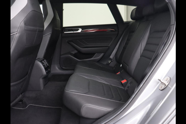 Volkswagen Arteon Shooting Brake 2.0 TSI R-Line Business+ | Panoramadak | Head-Up | Leder | Harman/Kardon | Massage | Matrix LED | Stoelverwarming | Trekhaak | Adaptive cruise