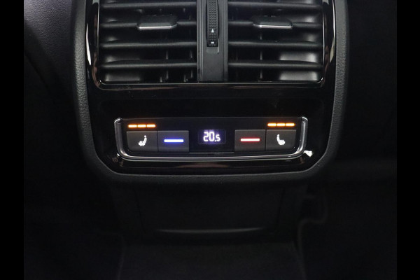 Volkswagen Arteon Shooting Brake 2.0 TSI R-Line Business+ | Panoramadak | Head-Up | Leder | Harman/Kardon | Massage | Matrix LED | Stoelverwarming | Trekhaak | Adaptive cruise