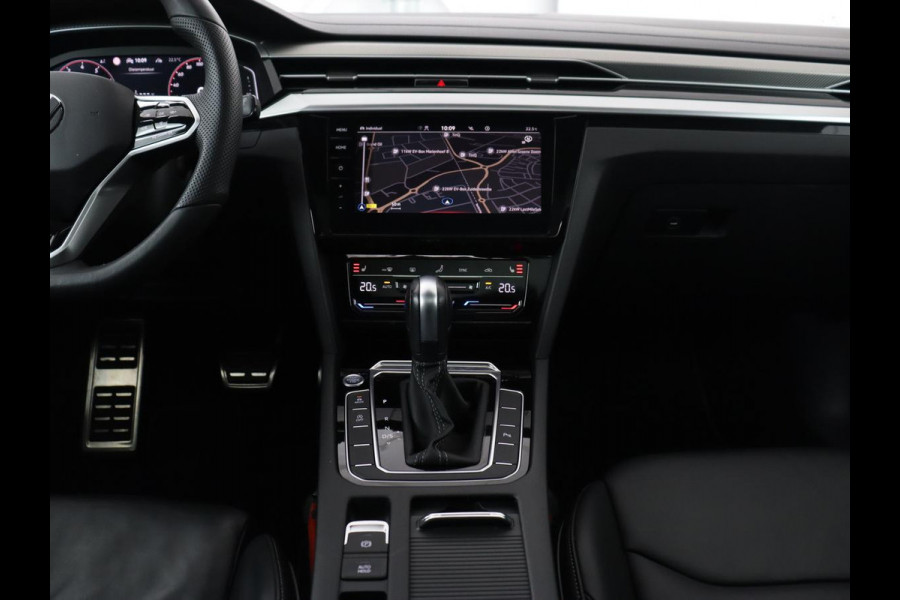 Volkswagen Arteon Shooting Brake 2.0 TSI R-Line Business+ | Panoramadak | Head-Up | Leder | Harman/Kardon | Massage | Matrix LED | Stoelverwarming | Trekhaak | Adaptive cruise