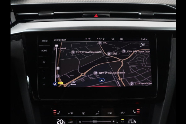 Volkswagen Arteon Shooting Brake 2.0 TSI R-Line Business+ | Panoramadak | Head-Up | Leder | Harman/Kardon | Massage | Matrix LED | Stoelverwarming | Trekhaak | Adaptive cruise