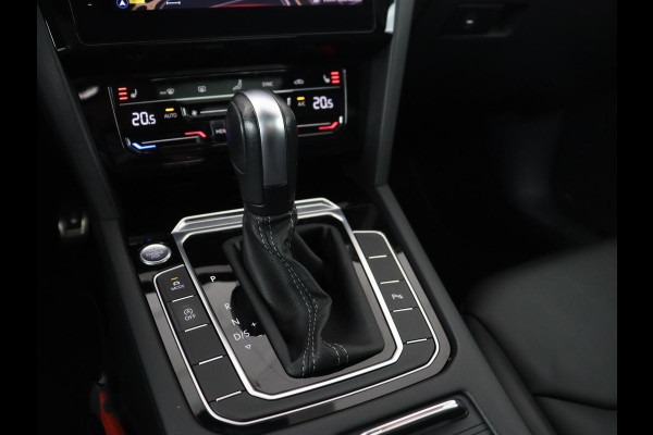 Volkswagen Arteon Shooting Brake 2.0 TSI R-Line Business+ | Panoramadak | Head-Up | Leder | Harman/Kardon | Massage | Matrix LED | Stoelverwarming | Trekhaak | Adaptive cruise