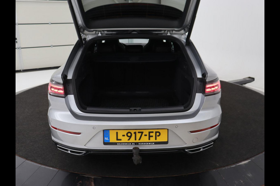 Volkswagen Arteon Shooting Brake 2.0 TSI R-Line Business+ | Panoramadak | Head-Up | Leder | Harman/Kardon | Massage | Matrix LED | Stoelverwarming | Trekhaak | Adaptive cruise