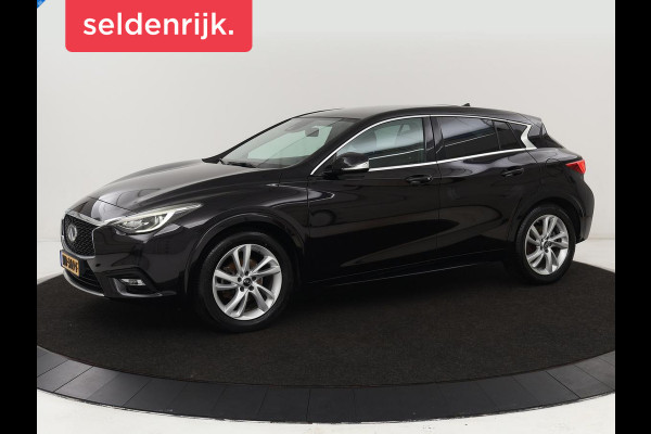 Infiniti Q30 1.6t Business Executive | Panoramadak | Leder | Stoelverwarming | Trekhaak | Navigatie | Climate control | Cruise control