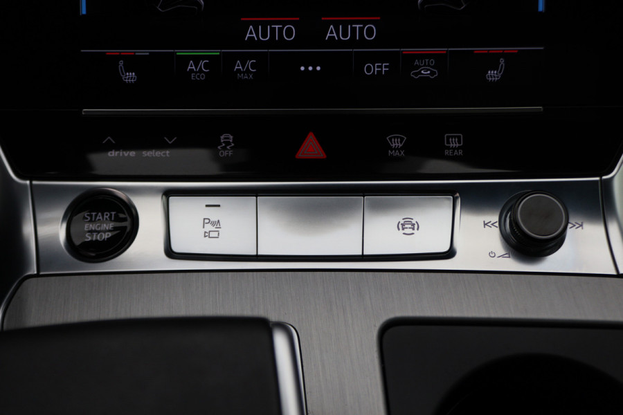 Audi A6 Avant 55 TFSI e quattro Competition Matrix-LED, Panoramadak, ACC, Camera, Virtual Cockpit, Trekhaak, 19''
