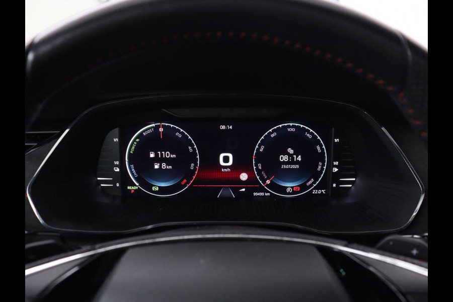 Škoda Octavia Skoda Octavia 1.4 TSI RS iV PHEV | Panoramadak | Head-Up | Stoel & stuurverwarming | Adaptive cruise | Standkachel | Matrix LED  | Camera | Memory | Virtual Cockpit | Side Assist | Achterbankverwarming
