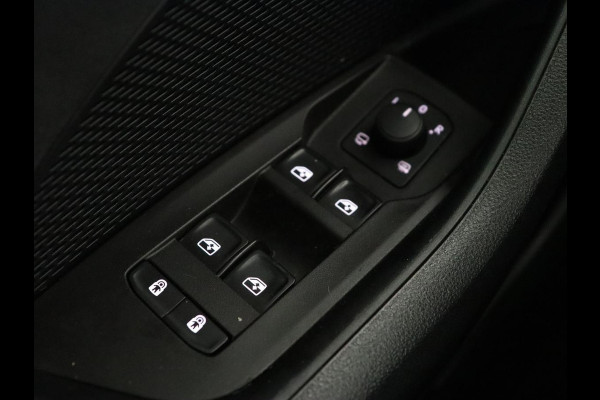 Škoda Octavia Skoda Octavia 1.4 TSI RS iV PHEV | Panoramadak | Head-Up | Stoel & stuurverwarming | Adaptive cruise | Standkachel | Matrix LED  | Camera | Memory | Virtual Cockpit | Side Assist | Achterbankverwarming