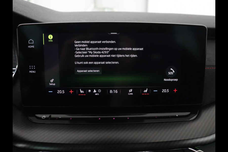 Škoda Octavia Skoda Octavia 1.4 TSI RS iV PHEV | Panoramadak | Head-Up | Stoel & stuurverwarming | Adaptive cruise | Standkachel | Matrix LED  | Camera | Memory | Virtual Cockpit | Side Assist | Achterbankverwarming