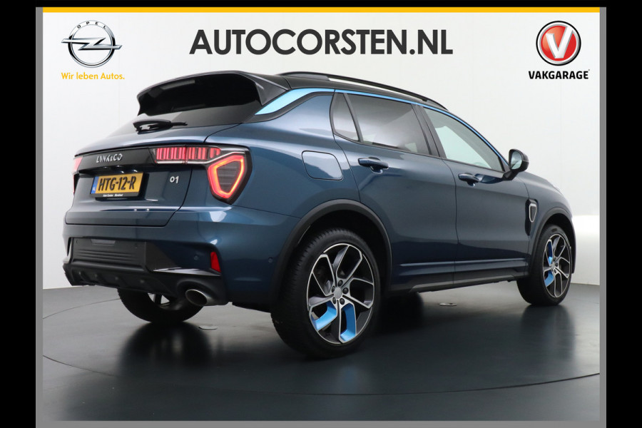 Lynk & Co 01 1.5 PHEV AUT-7 261pk Pano-Schuif-K-dak 20" 360°Camera Apple Carplay Android Auto Adaptive-Cruise Navi Pdc Ecc Keyless Led Plug-I Elek.Memory.Stoel File assistent Dodehoek detector Elektrisch bedienbare achterklep Rijstrooksensor Wifi Verkeersbord detectie 425Nm koppel 3,7kw laadvermogen A-label Euro 6 Hybride Benzine/Elektrisch rijden tot ca.69km 1.800kg trekvermogen