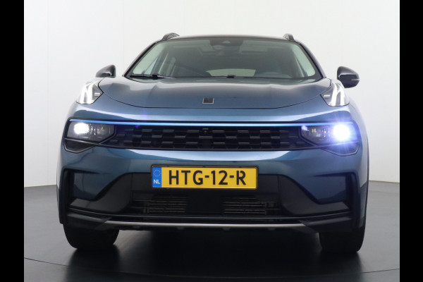 Lynk & Co 01 1.5 PHEV AUT-7 261pk Pano-Schuif-K-dak 20" 360°Camera Apple Carplay Android Auto Adaptive-Cruise Navi Pdc Ecc Keyless Led Plug-I Elek.Memory.Stoel File assistent Dodehoek detector Elektrisch bedienbare achterklep Rijstrooksensor Wifi Verkeersbord detectie 425Nm koppel 3,7kw laadvermogen A-label Euro 6 Hybride Benzine/Elektrisch rijden tot ca.69km 1.800kg trekvermogen