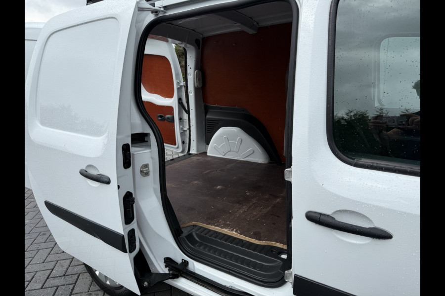 Mercedes-Benz Citan 108 CDI EURO 6 / AIRCO / CRUISE / TREKHAAK / DAKDRAGERS / MISTLAMPEN