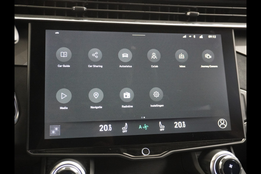 Lynk & Co 01 1.5 PHEV AUT-7 261pk Pano-Schuif-K-dak 20" 360°Camera Apple Carplay Android Auto Adaptive-Cruise Navi Pdc Ecc Keyless Led Plug-I Elek.Memory.Stoel File assistent Dodehoek detector Elektrisch bedienbare achterklep Rijstrooksensor Wifi Verkeersbord detectie 425Nm koppel 3,7kw laadvermogen A-label Euro 6 Hybride Benzine/Elektrisch rijden tot ca.69km 1.800kg trekvermogen