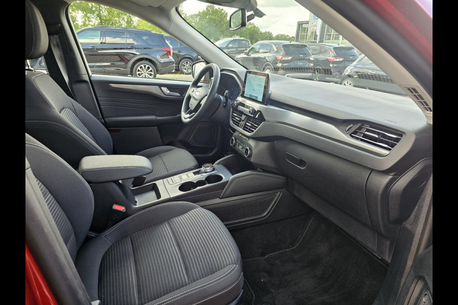 Ford Kuga 2.5 PHEV Titanium 225pk |  Afneembare Trekhaak | 1.500kg Trekgewicht | All Weather Michelin Cross Climate | Sync 3 Navigatie