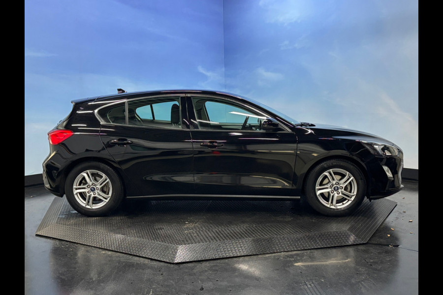 Ford Focus 1.0 EcoBoost Trend Edition Business Navi | Airco | Cruise | PDC | Trekhaak