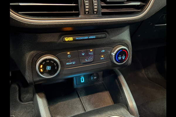 Ford Focus 1.0 EcoBoost Trend Edition Business Navi | Airco | Cruise | PDC | Trekhaak
