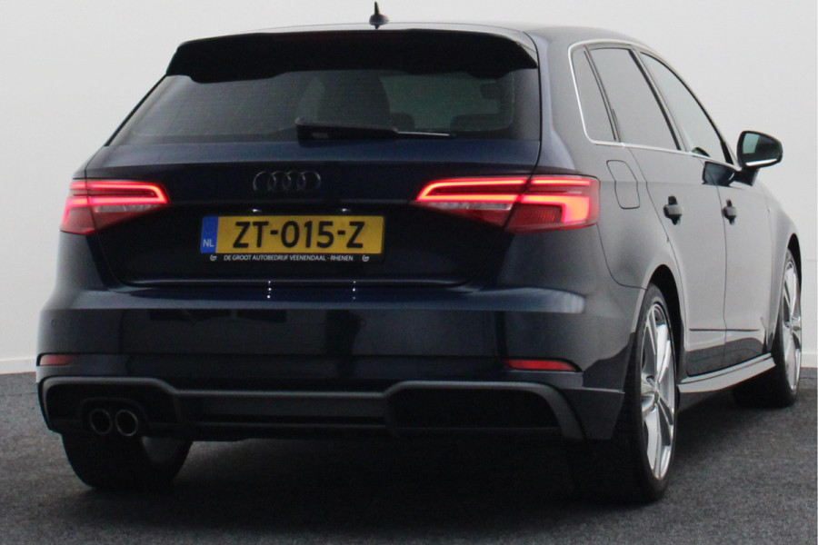 Audi A3 Sportback 35 TFSI CoD Sport S Line Edition Leer/Stof, Climate, Cruise, Navigatie, Bluetooth, LED, Premium Sound, 18''