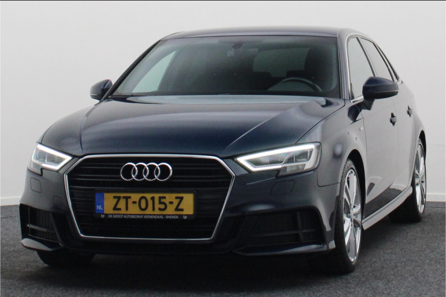 Audi A3 Sportback 35 TFSI CoD Sport S Line Edition Leer/Stof, Climate, Cruise, Navigatie, Bluetooth, LED, Premium Sound, 18''