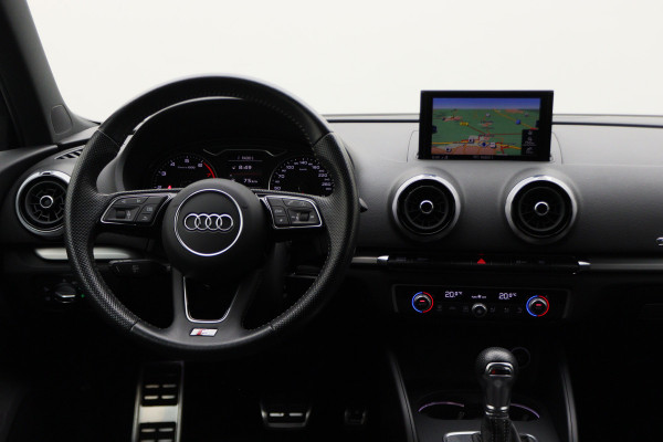 Audi A3 Sportback 35 TFSI CoD Sport S Line Edition Leer/Stof, Climate, Cruise, Navigatie, Bluetooth, LED, Premium Sound, 18''