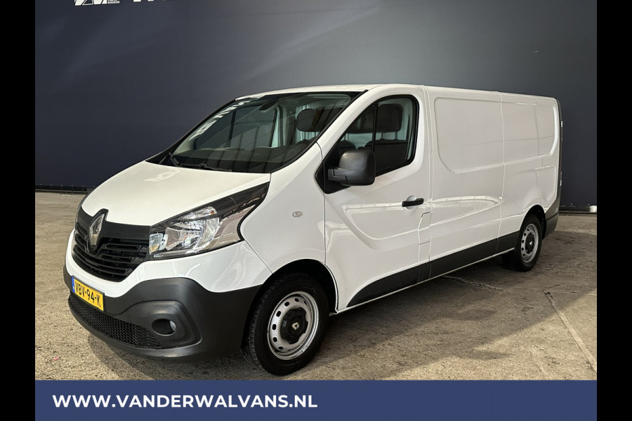Renault Trafic 1.6 dCi 122pk L2H1 Euro6 Airco | Camera | Navigatie | Cruiscontrol Parkeersensoren, Bijrijdersbank