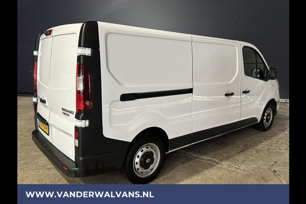 Renault Trafic 1.6 dCi 122pk L2H1 Euro6 Airco | Camera | Navigatie | Cruiscontrol Parkeersensoren, Bijrijdersbank